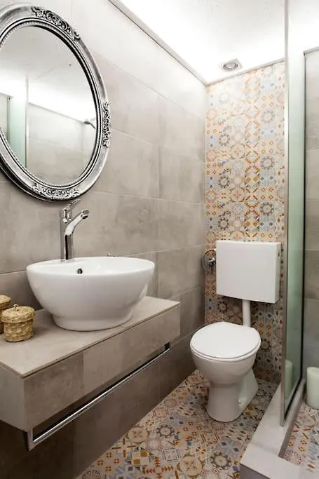 Coastal Key 5 Apartment Gazi 0*,  Grecia